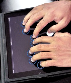 Sohan Dharmaraja: Turning touchscreens into braille type&nbsp;writers